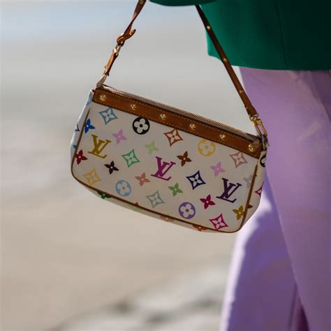 speedy canvas louis vuitton|louis vuitton football club.